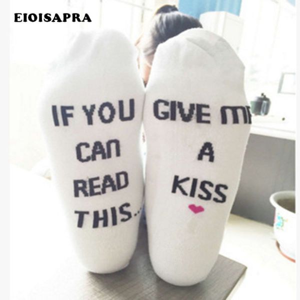 

eioisapra] «если вы можете прочитать это дает мне поцелуй» слово носки английский смешные носки женщины япония рето harajuku style calcetin, Black;white