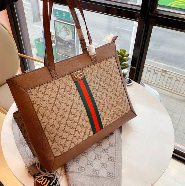 

in 2019,leather,fashion,igh-end, men and women bag, handbag, shoulder bag, backpack, model , size44cm11cm36