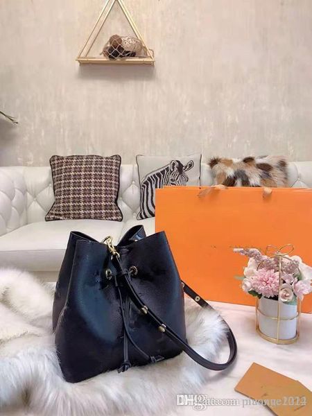 

fund of ms large capacity bucket bag embossed joker single shoulder handbag messenger bags girls women fashion female package