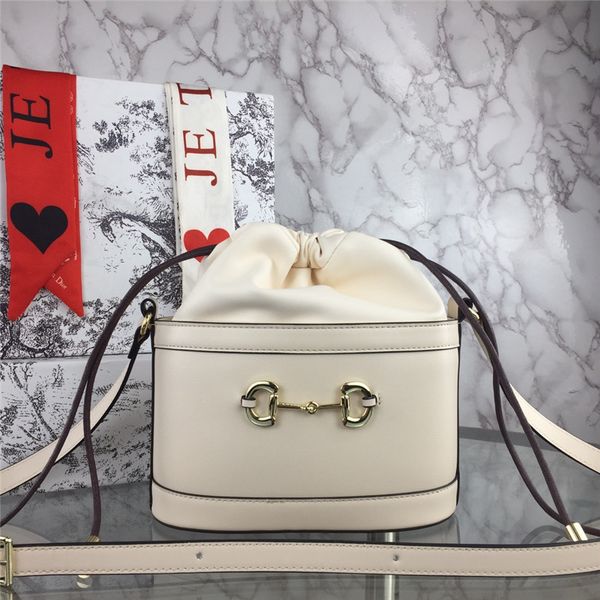 

19 high-end ladies luxury leather bag symbol of successful women guarantee designer classic style1 1 5