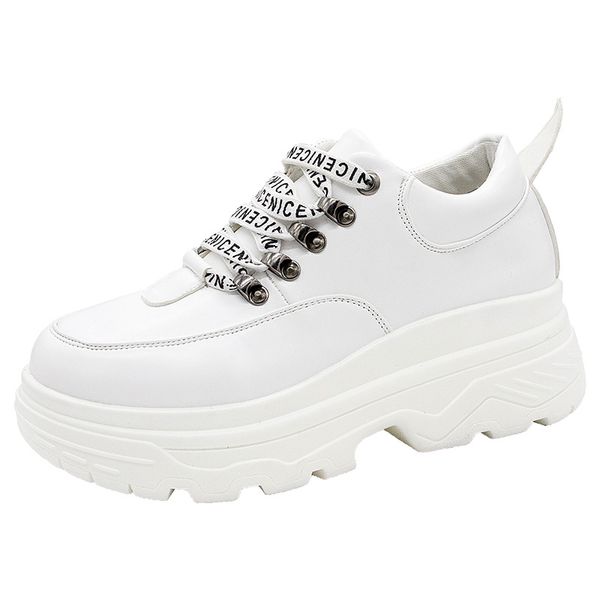 

2019 small white shoes female spring new net red shoes heighten leisure baitao thick bottom antiodor fashion, Black