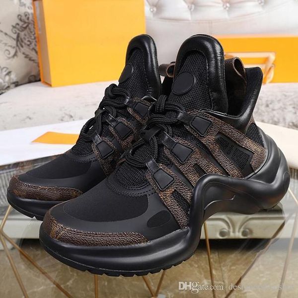 

2019 Лучших качества Известного способ вскользь ARCHLIGHT тапок Роскошных дизайнерских ботинок женщин Мужчина Популярный Дышащая натуральная кожа Спортивная обувь LL2