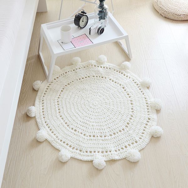 Acheter Main Tapis Rond Solide Tricoté Pompon Tapis De Boule Pour Les Enfants Jouent Blanc Gris Bleu Rose Zone Tapis 80x80cm Chambre Denfant Salon De