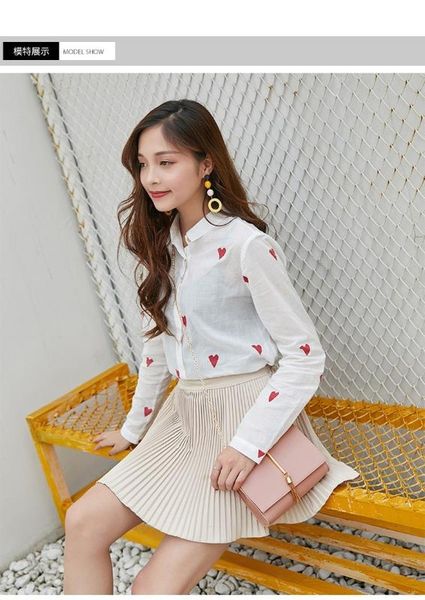 

2020 new women's shoulder bag charm tassel lady crossbody bag small fresh chain shoulder