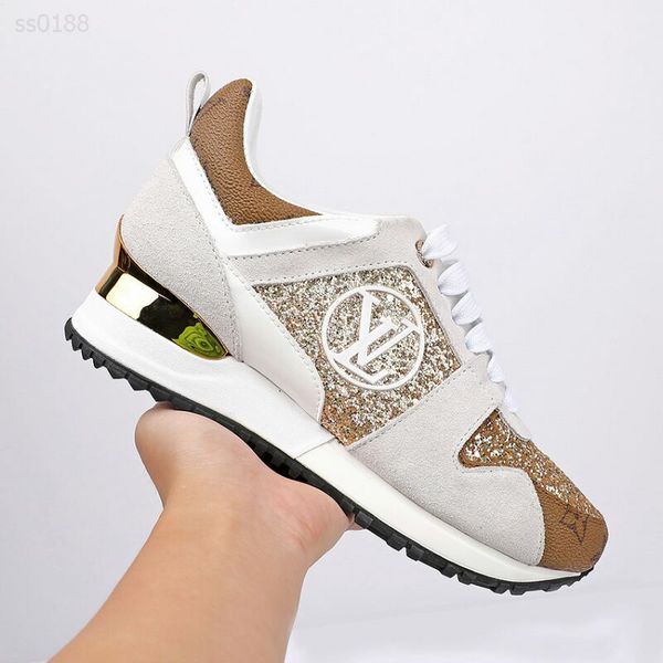 

2019 fashion european and american autumn and winter stitching high-grade suede sports men's shoes lace up comfortable women's sho, Black