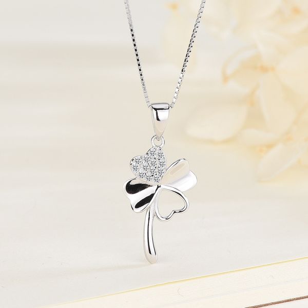 

korean version of s925 sterling silver initial necklace female popular creative simple four-leaf clover necklace clavicle chain