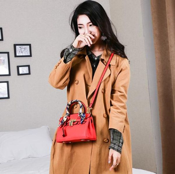 

2019 new platinum bags fashion single shoulder slash women's bagsaaa271