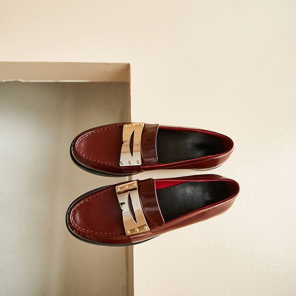 

mezereon women loafers leather women flats round toe metal decoration loafer slip on women's shoes wine red retro footwear, Black