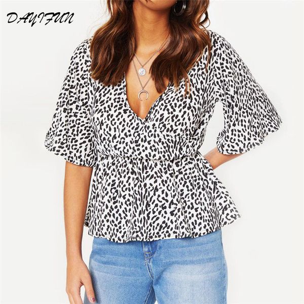 

daifun 2019 chiffon blouse short sleeve leopard print blouse v-neck lady office shirt tunic casual loose plus size 7478, White
