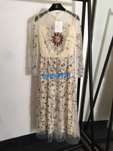 

high end женщины девушки сетка длинная рубашка платье вышивка цветочный мотив круглый вырез сетки с длинным рукавом трапеция юбка мода дизай, Black