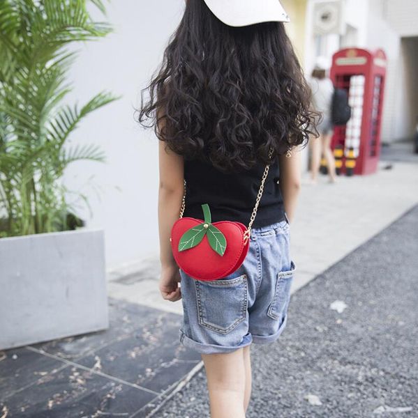 

new mini personality accessory bag little girl's versatile shoulder bag princess lovely chain slant jump bag