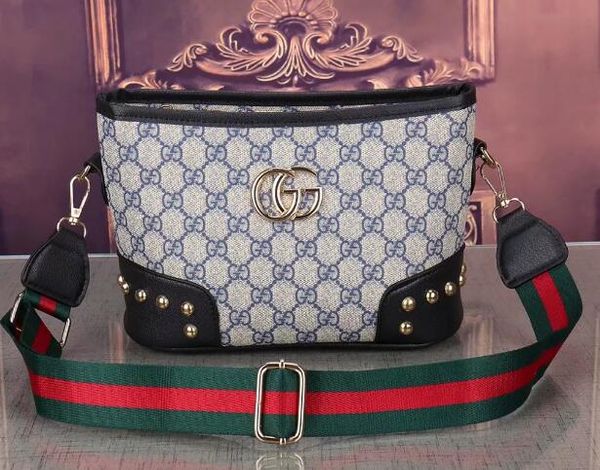 

11newset luxury women lady messenger bags love heart v wave pattern satchel genuine leather designesr shoulder bag chain handbags purse