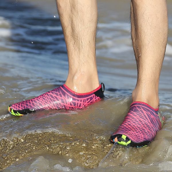 

2018 new summer women water shoes outdoor swimming shoes beach lightweight aqua