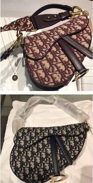 

Cla ic lux de igner cchri tian addle oblique handbag chain bag houlder bag canva addle cro body me enger evening envelope handbag