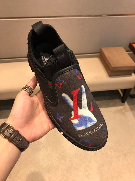 

2019t осень новая мужская кожаная повседневная обувь Tide, спортивная обувь высокого