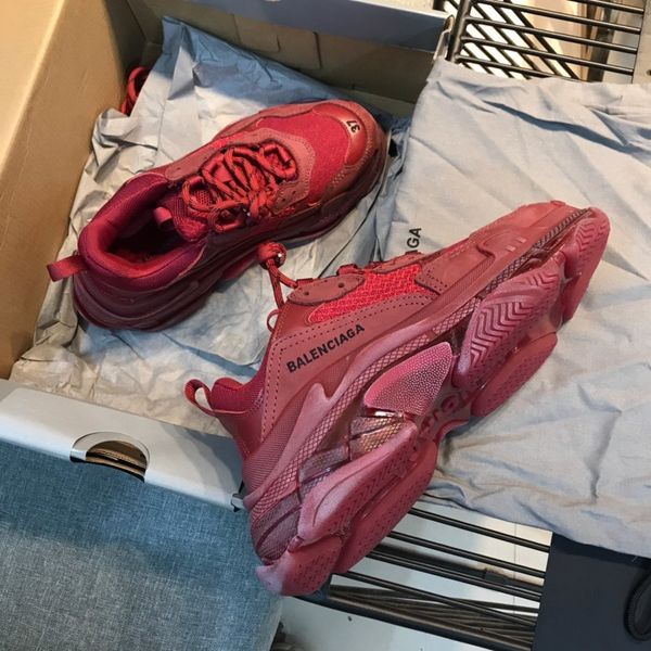 

2020 последние четыре сезона моды роскошь случайные спортивные кроссовки баскетбольные мужская обувь дышащей сетки местная обувь быстро deli, Black