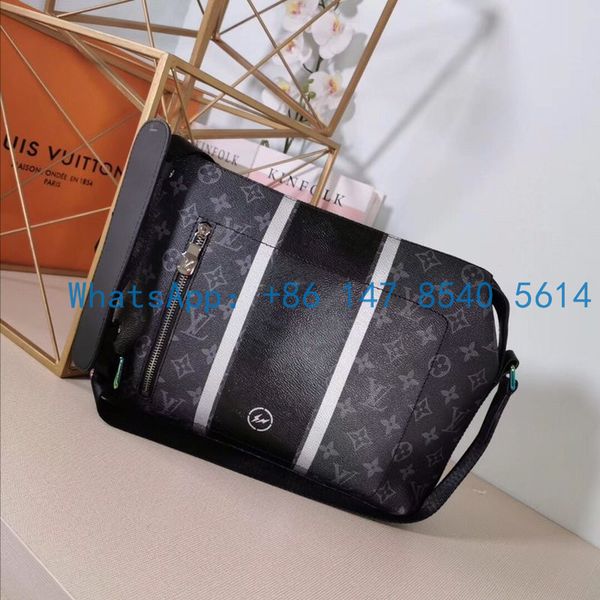 

m43410-the new fashion men's one-shoulder office bag of 2020 classic zipper bag with and large capacity