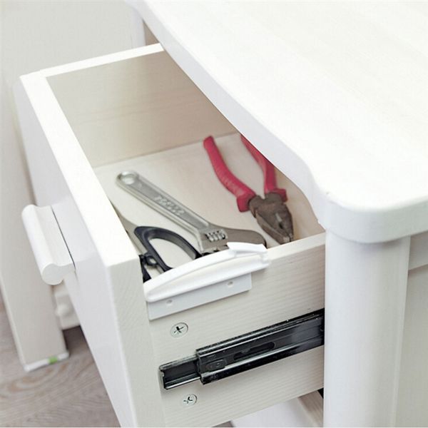 

новые детские безопасные поставки пряжка пластиковый замок безопасности анти щипок ручной работы невидимый сплошной цвет ребенок доказательс