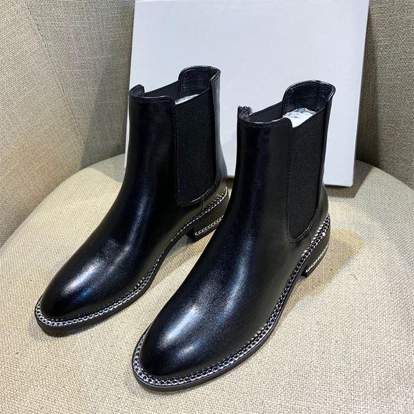 

original packaging waterproof style fashion wild latest women designer martin boots non-slip size 35-40 shoes factory direct, Black