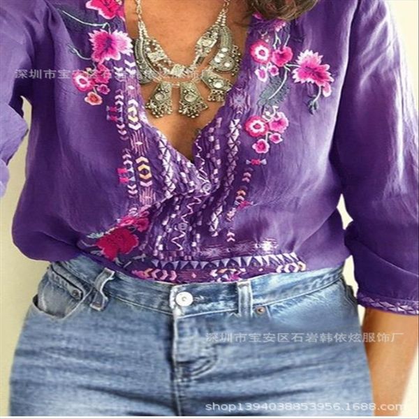 

2019 women's style all-match embroidered flower v-neck loose seven-sleeve 2019 women's style all-match embroidered flower shirt v, White