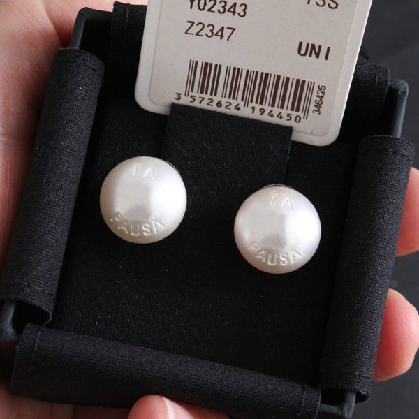 

fashion brand have stamps white designer earrings for lady women party wedding marry luxury jewelry engagement lovers gift with box 0318, Golden;silver