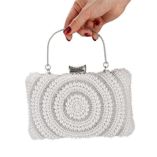 

2020 new ladies banquet bag fashion clutch bag pearl evening portable female