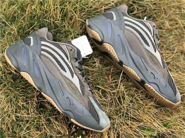 

2020 authentic 700 v2 geode kanye west outdoor shoes for men women runner wave mauvestatic inertia eg6860 grey limited sneakers with box