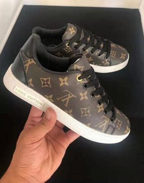 

Лучшие качества женщины мужчины новый стан обувь мода кроссовки кузнец Повседневная обувь кожа спортивные классические квартиры 2019 Размер 36-44