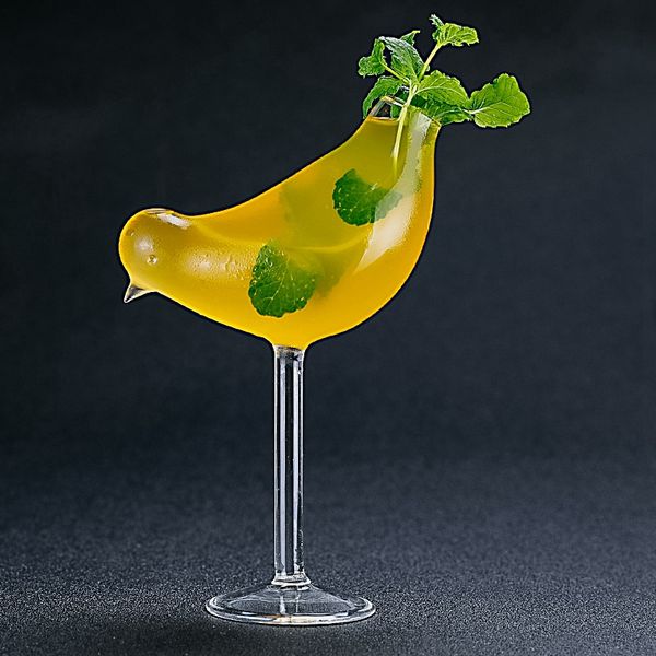 

new-150ml creative bird shape cocktail goblet glass personality molecular smoked modelling glass fantasy wine goblet
