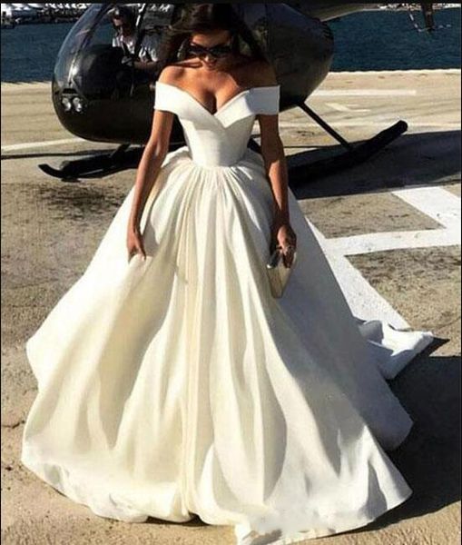 

2019 off-shoulder evening dress sweep train white red carpet dress fashion custom made formal party gown, Black;red