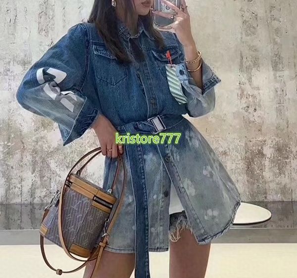 

высокого класса женщин девочек джинсовая куртка письмо печати галстук талии пояс с длинным рукавом пальто 2020 впп дизайн мода роскошные гра, Black;brown