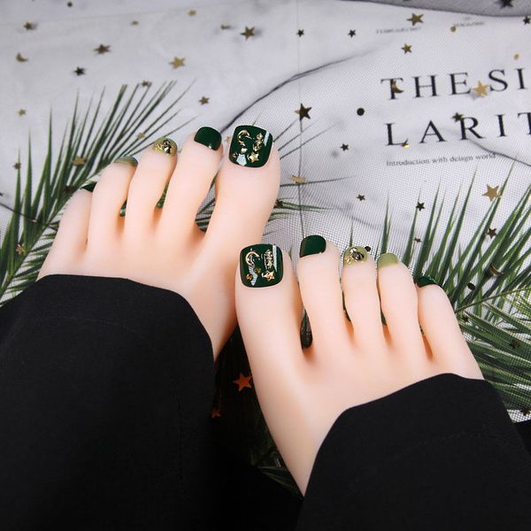 

avocado green rivets decor false toe nails star moon accessories girls summer toe fake nails with glue full cover flash, Red;gold