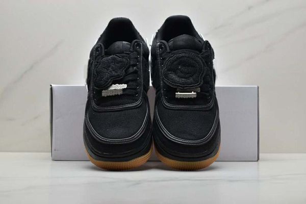 

men women travis scott forces 1 low sneaker black white gum skateboarding shoes