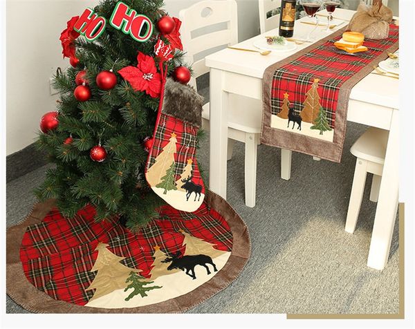 

2019 new christmas tree skirt red stripe round christmas carpet decration xmas tree home christmas decorations for party supplies 08