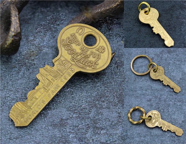 

handmade brass expo chicago 33 lucky motorcycle keychain pendant key ring gift halloween cosplay keychain christmas gift, Silver