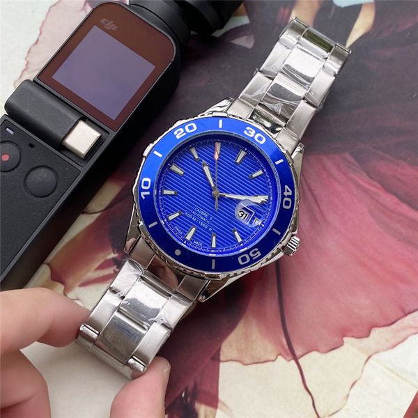 

2020 luxury mens watches quartz watch designer watches tag brand steel strap casual sports style men fashion accessories, Slivery;brown