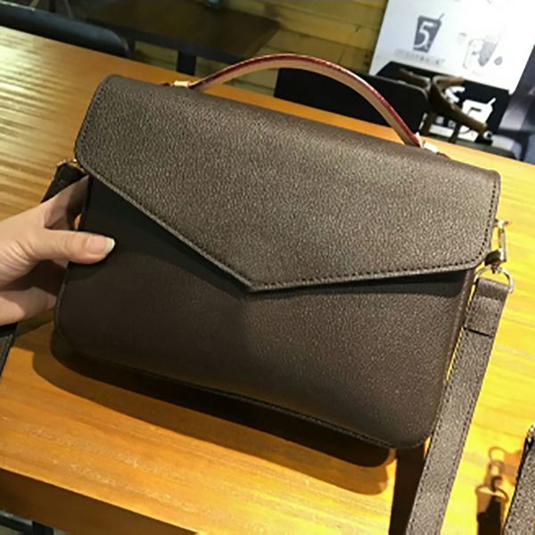 

дизайнерская сумка crossbody сумка messenger сумки на ремне кошельки fashion letter женская сумка m40780