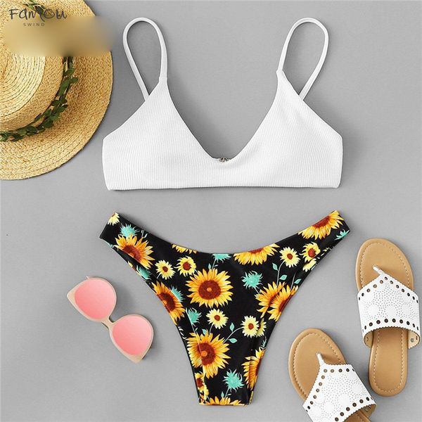 

Sport Black Thin Strap Plunge Chest Top Floral Print High Cut Bikini Set Summer Beach Wire Free Neck Paded Swimsuits