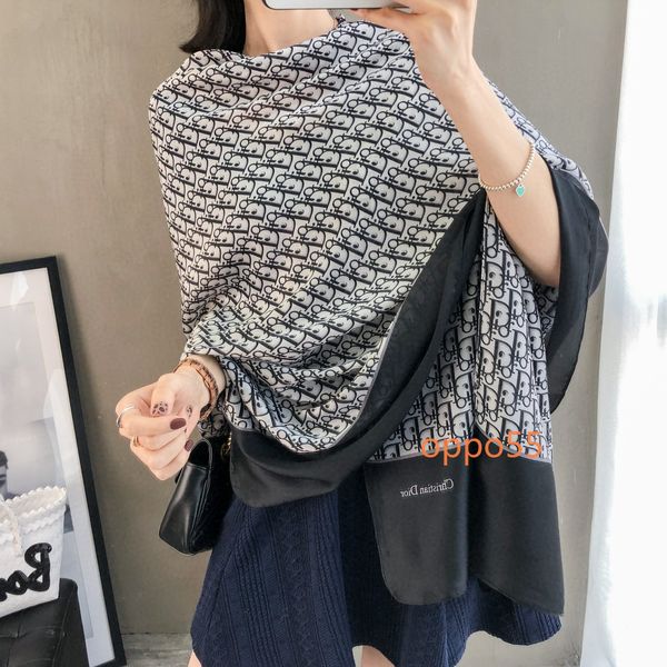 

новый высококачественный элитный дизайнерский шелковый шарф модные дамы весна и лето новый печатный шарф yy01, Blue;gray