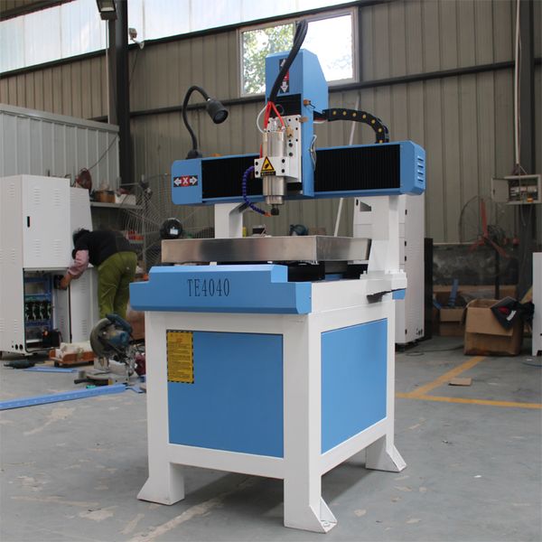 

таблица двигая 4040 мини-маршрутизатор с чпу 3d фрезерный алюминия и меди гравер