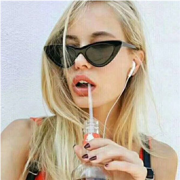 

2018 new fashion cute ladies cat eye sunglasses womens vintage brand small sun glasses female oculos de sol uv400 hot, White;black