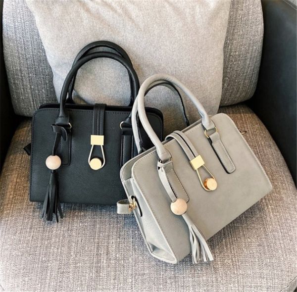 

new tassel handbag fashion shoulder cross body versatile small square bag ph-cfy20061947