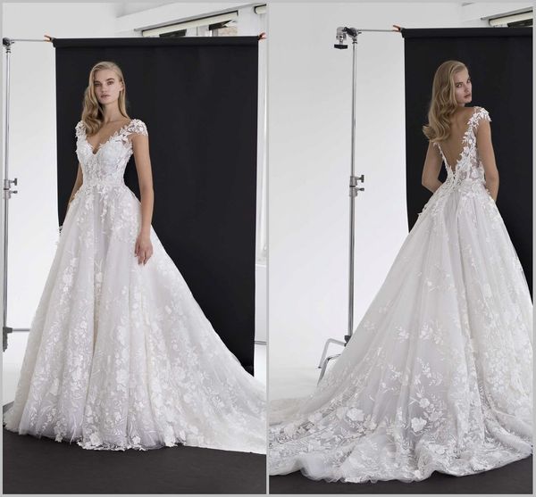 2019 Abiti da sposa Pnina Tornai Vintage scollo a V maniche ad aletta Bohemian Beach Abiti da sposa in pizzo con applicazioni Boho Abito da sposa robe de mari￩e