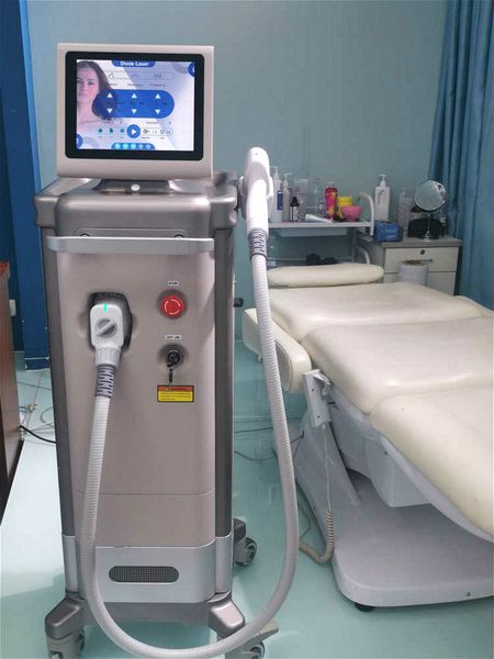 

selling portable 808nm diode laser 600w germany laser bars good effect whole body hair removal skin rejuvenatiom for beauty salon use, Black