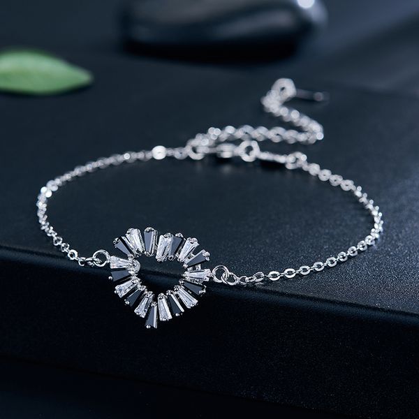 

bracelet heart shape charm bracelets adjustable length cute hollow heart cz feminina bracelet, Golden;silver