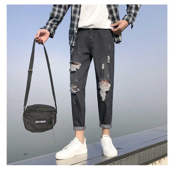 

spring nine points jeans men's thin section trend summer korea slim feet pants men's youth nine pants cotton hole jeans, Blue