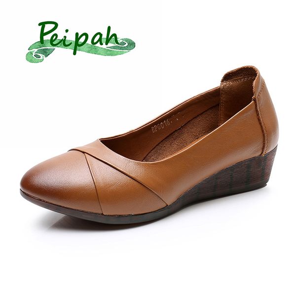 

peipah women flat shoes 2020 genuine leather female peas shoes woman casual soft bottom mother single ladies large size, Black