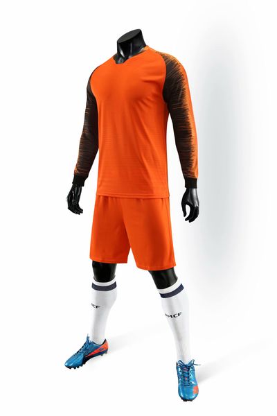 

2019 men training football sets with shorts uniforms reversible football jerseys for that home and away look kits sports b26-08, Black;red