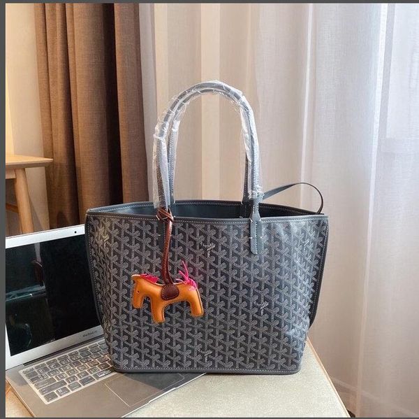 

designer shoulder bag, ladies chest bag ladies handbag chain handbag presbyopia wallet crossbody bag, designer handbag, handbag90229