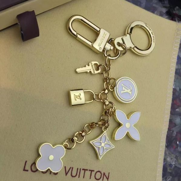 

louis vuitton keychain brand key chain роскошный дизайнерский мужской и женский автомобильный брелок высокое качество европейский и американ, Silver
